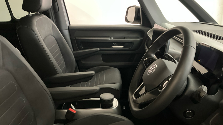 Volkswagen ID. Buzz 210kW Style Pro 79kWh 5dr Auto [Design+] Electric Estate